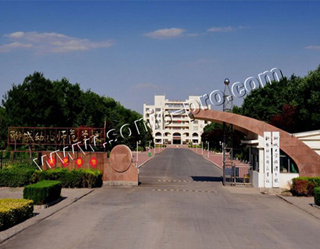 山东聊城幼儿师范学校大礼堂